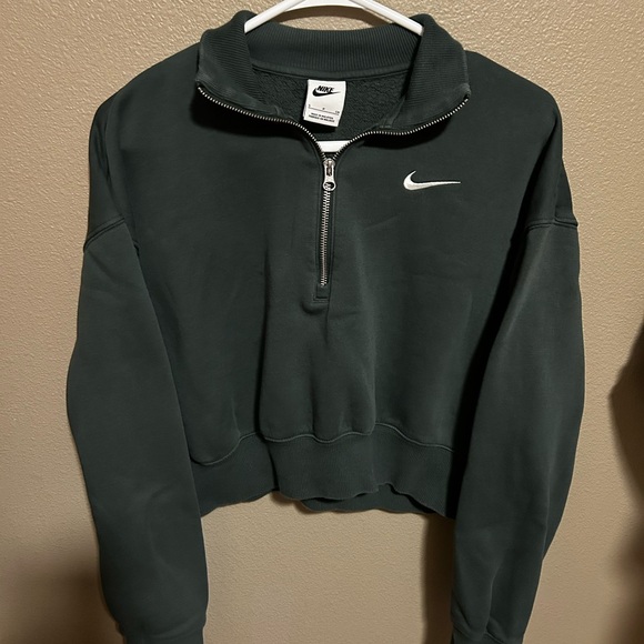 Nike Women's Forest Green Half-Zip Cowl Neck Sweater - Picture 1 of 2